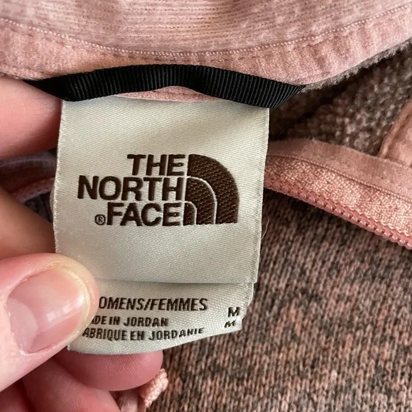 North Face pink sweater with pocket M - Picture 4 of 4